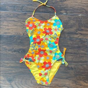 BRAND NEW Super Flattering Brazilian One-Piece